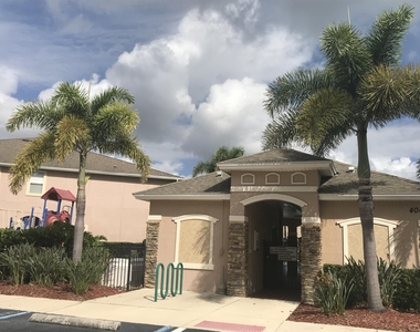 4067 Meander Place - Photo Thumbnail 7