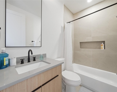 5507 Hershe Street - Photo Thumbnail 34