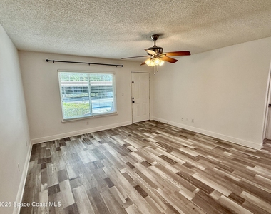 1515 Huntington Lane - Photo Thumbnail 2