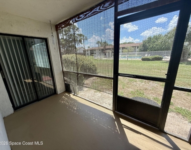 1515 Huntington Lane - Photo Thumbnail 17