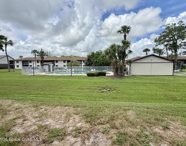 1515 Huntington Lane - Photo Thumbnail 9