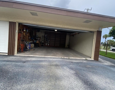 55 N 4th Street - Photo Thumbnail 3