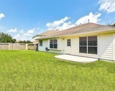20510 Glademill Court - Photo Thumbnail 10