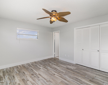 205 Trinidad Drive - Photo Thumbnail 7
