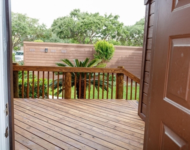 787 Davis Road - Photo Thumbnail 43