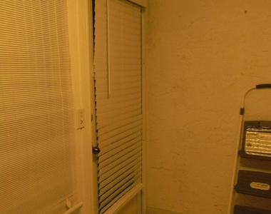 981 Sonesta Avenue Ne - Photo Thumbnail 27