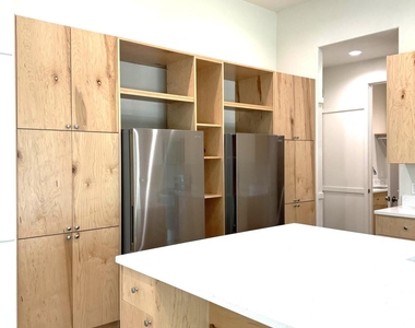 2791 Edington Drive - Photo Thumbnail 13