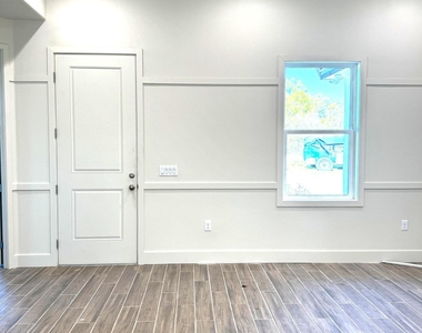 2791 Edington Drive - Photo Thumbnail 9