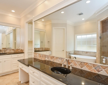 7626 E Jordan Cove - Photo Thumbnail 8