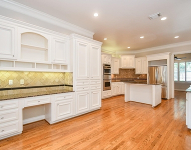 7626 E Jordan Cove - Photo Thumbnail 1