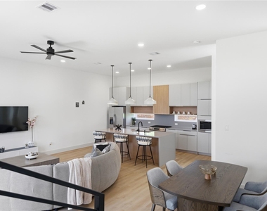5505 Hershe Street - Photo Thumbnail 28