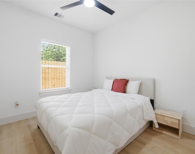5505 Hershe Street - Photo Thumbnail 11