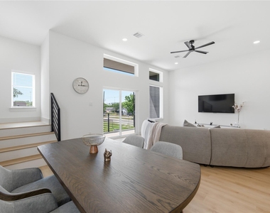 5505 Hershe Street - Photo Thumbnail 31