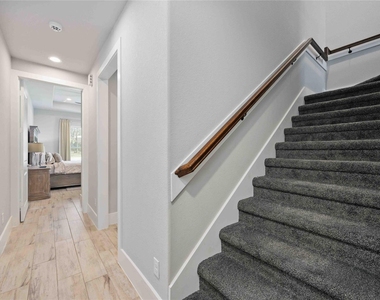 33510 Walnut Xing - Photo Thumbnail 22