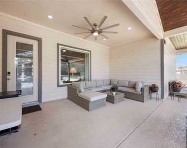 33510 Walnut Xing - Photo Thumbnail 28