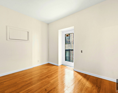 East 25 Street - Photo Thumbnail 2