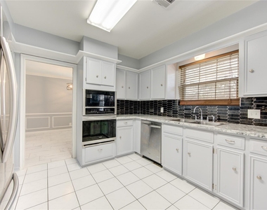 1718 Anvil Drive - Photo Thumbnail 17