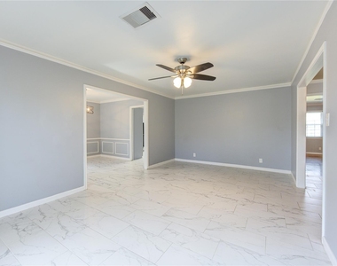 1718 Anvil Drive - Photo Thumbnail 20