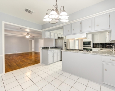1718 Anvil Drive - Photo Thumbnail 14