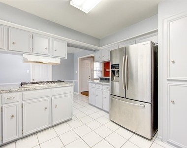 1718 Anvil Drive - Photo Thumbnail 16