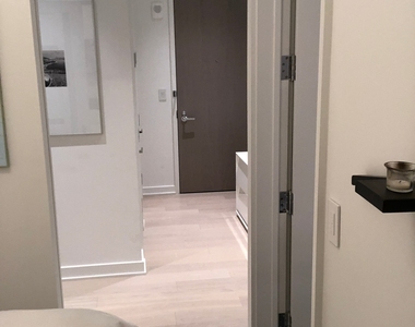 77 Charlton Street - Photo Thumbnail 4