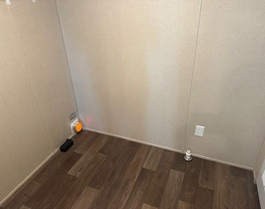 604 Cr 5253 - Photo Thumbnail 5