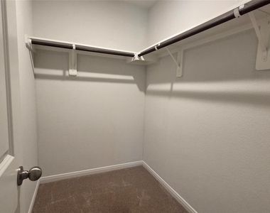 356 Road 5138 - Photo Thumbnail 8