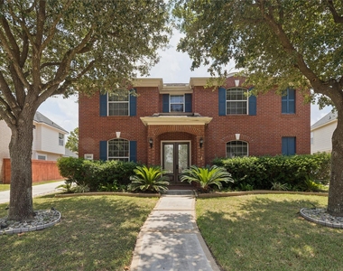 6414 Pinewood Trace Lane - Photo Thumbnail 1