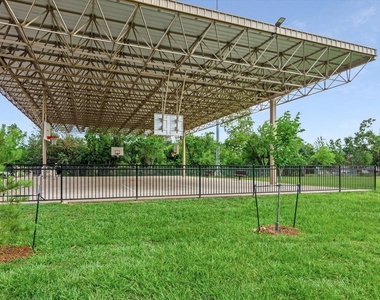 5813 Darling Street - Photo Thumbnail 22