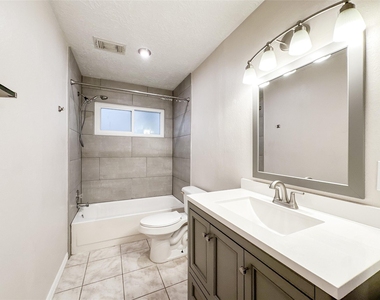 33 N Rain Forest Court - Photo Thumbnail 17
