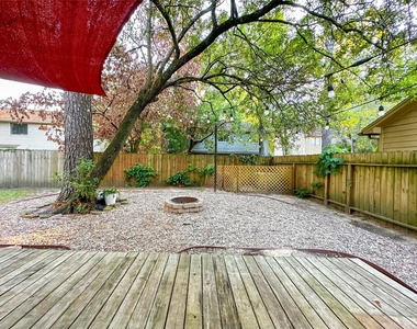 33 N Rain Forest Court - Photo Thumbnail 29