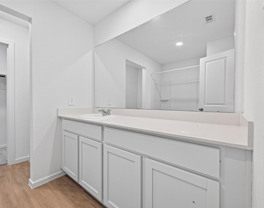 17938 Becker Landing Drive - Photo Thumbnail 33