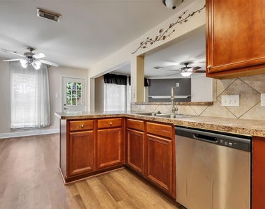 4203 Keystone Trail - Photo Thumbnail 5