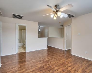 4203 Keystone Trail - Photo Thumbnail 24