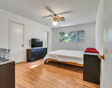 15443 W Willowwind - Photo Thumbnail 13