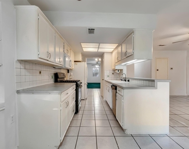 15443 W Willowwind - Photo Thumbnail 22