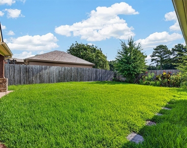 1719 Cantigny Lane - Photo Thumbnail 35