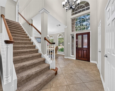 1719 Cantigny Lane - Photo Thumbnail 6