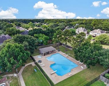 1719 Cantigny Lane - Photo Thumbnail 46