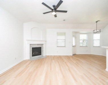 25306 Pepper Sage Lane - Photo Thumbnail 8