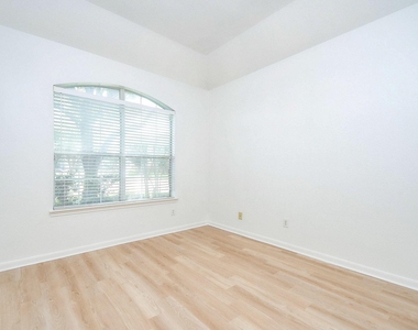 25306 Pepper Sage Lane - Photo Thumbnail 4