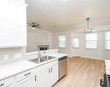 25306 Pepper Sage Lane - Photo Thumbnail 14