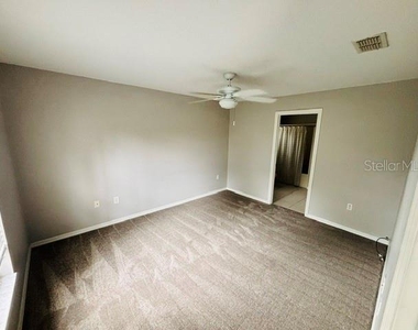 2830 Ascot Lane - Photo Thumbnail 10