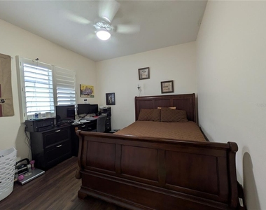 16120 Muirfield Drive - Photo Thumbnail 8