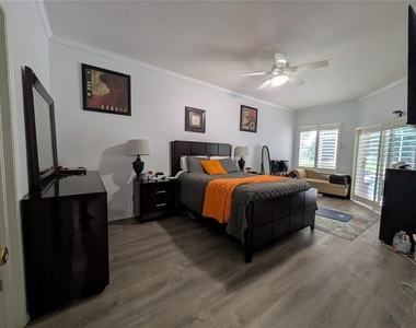 16120 Muirfield Drive - Photo Thumbnail 23