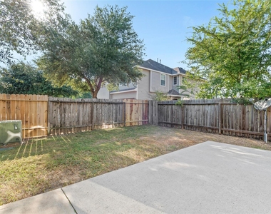 3326 Palston Bend Lane - Photo Thumbnail 21