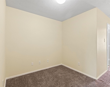 3326 Palston Bend Lane - Photo Thumbnail 13