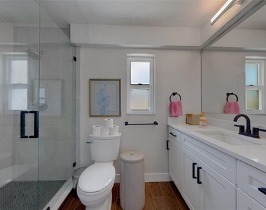 11602 Grove Street - Photo Thumbnail 24