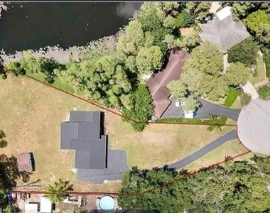 19003 Cedar Lane - Photo Thumbnail 2
