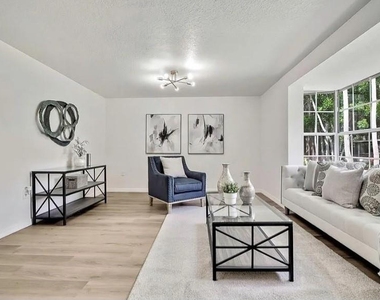 19003 Cedar Lane - Photo Thumbnail 5